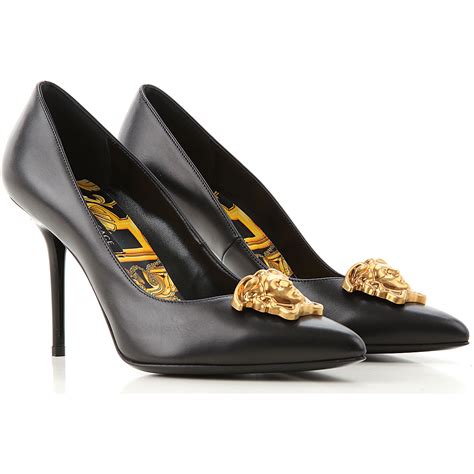 versace betaalbare kleding|versace women's shoes.